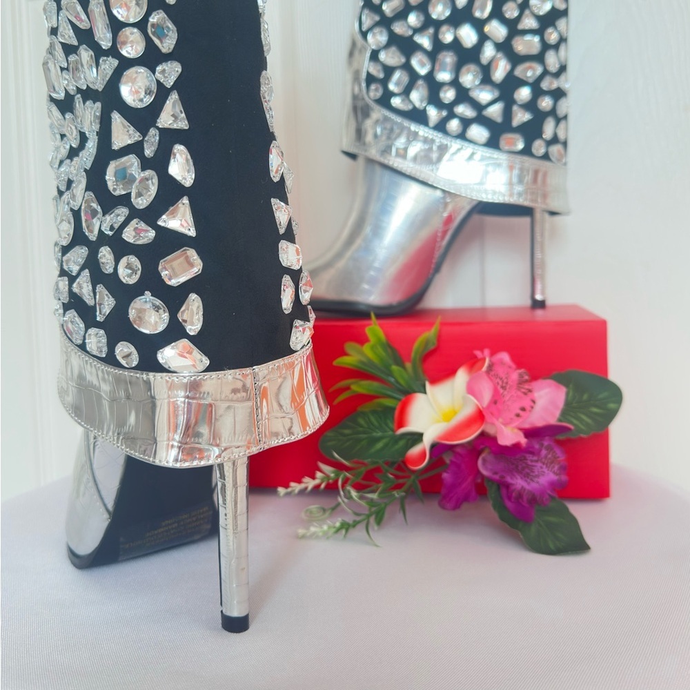 Lauren Lorraine Silver Crystal Rhinestone Western Stiletto Boots Black Suede - Picture 3 of 11